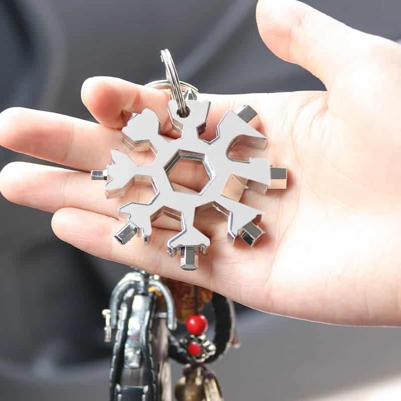 18-in-1 Stainless Steel Snowflakes Multi-Tool - TumTum