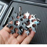 18-in-1 Stainless Steel Snowflakes Multi-Tool - TumTum